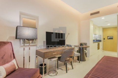 39m² Apartment in Aykon City, UAE No. 5362 7