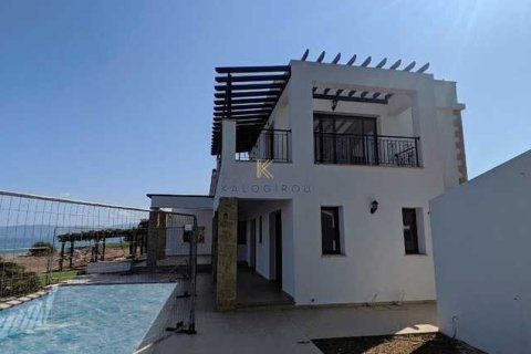 3 bedrooms House in Neo Chorio, Cyprus No. 52619 16