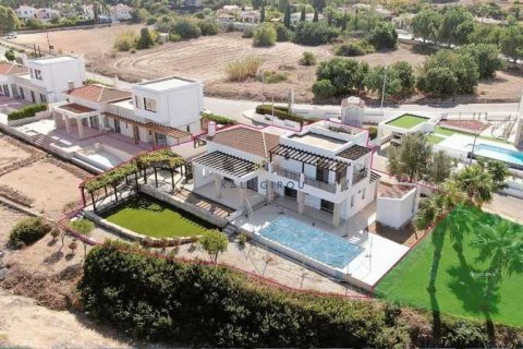 3 bedrooms House in Neo Chorio, Cyprus No. 52619 4