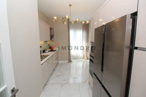 3+1 Apartment in Bagcilar, Turkey No. 17112 12