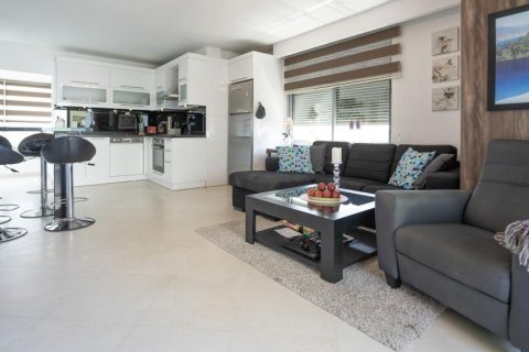 3 rooms Apartment in Oba, Turkey No. 20721 10