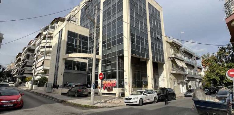 2361m² Building in Piraeus, Greece No. 54835