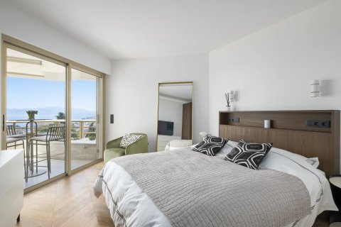 3 dormitorios Apartment en Cannes, France No. 67272 9