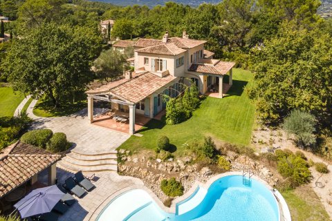 4 bedrooms Villa in Tourrettes, France No. 67239 1