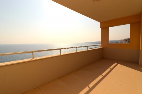 3+1 Apartment in Erdemli, Turkey No. 12235 9