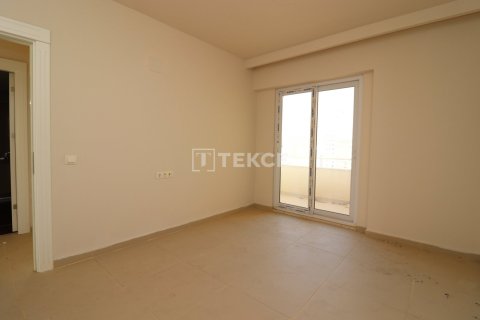 3+1 Apartment in Erdemli, Turkey No. 12235 6