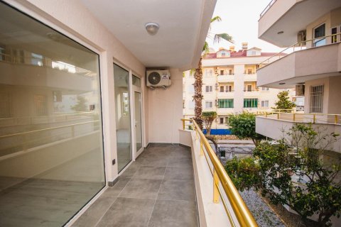 2+1 Apartment in Oba, Turkey No. 12590 7