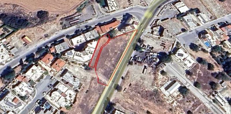 1877m² Land en Paphos, Cyprus No. 75298