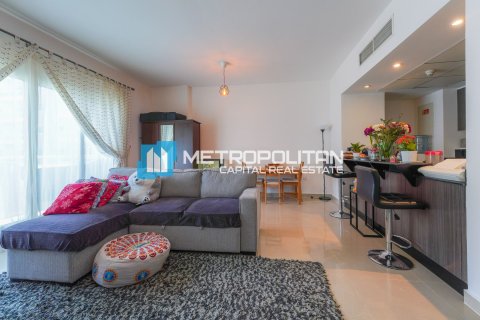 2 dormitorios Apartment en Al Reef, UAE No. 4810 5