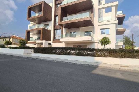 2 dormitorios Apartment en Germasogeia, Cyprus No. 40589 1