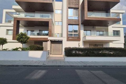 2 dormitorios Apartment en Germasogeia, Cyprus No. 40589 4