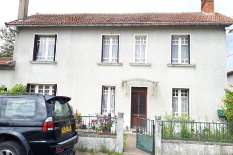 4 bedrooms House in Brillac, France No. 69463 1