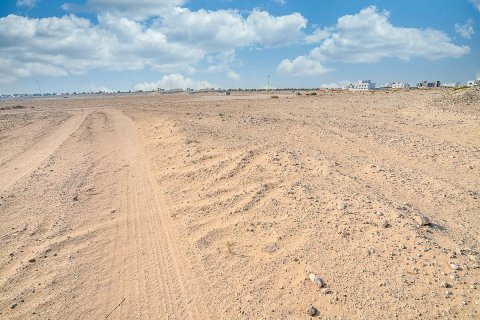 562m² Land à Al Shamkha, UAE No. 8148 11