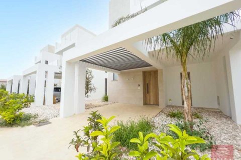 3 bedrooms Villa in Paralimni, Cyprus No. 62978 3