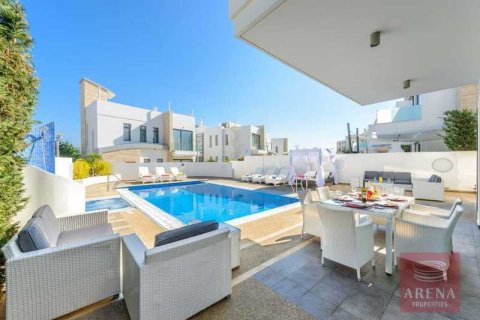 6 bedrooms Villa in Protaras, Cyprus No. 62979 5