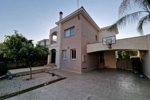 7 bedrooms Villa in Agios Tychonas, Cyprus No. 71910 1