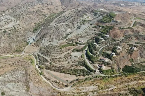 595810m² Land à Agia Varvara, Cyprus No. 42179 4