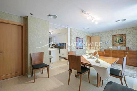 5 bedrooms Townhouse in Abu Dhabi, UAE No. 4034 7