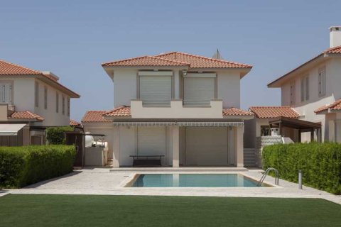 5 bedrooms Villa in Pervolia, Cyprus No. 28661 12