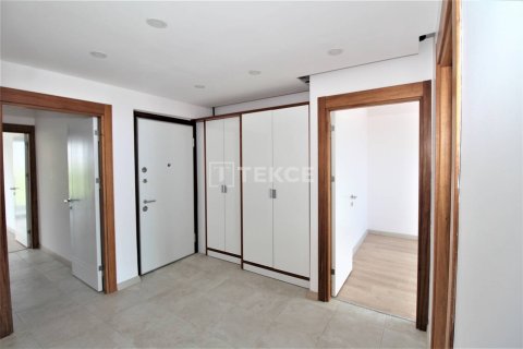 3+1 Apartment en Istanbul, Turkey No. 11477 6