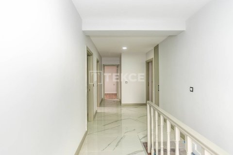 2+1 Appartement à Istanbul, Turkey No. 24943 25