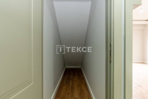 2+1 Appartement à Istanbul, Turkey No. 24943 28