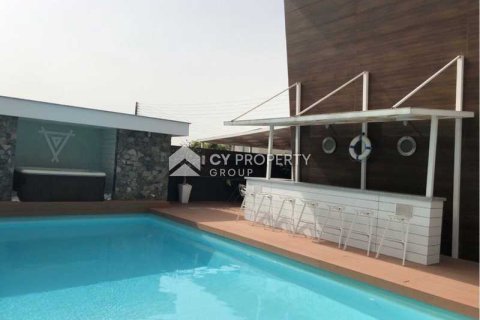 5 dormitorios House en Kolossi, Cyprus No. 74487 11