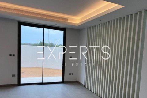 4 bedrooms Villa on the Yas Acres, UAE No. 45291 9