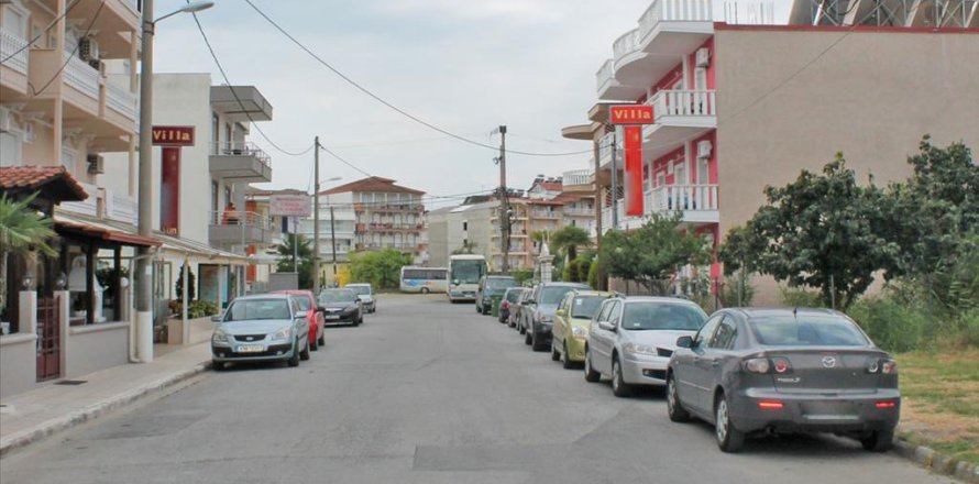 311m² Land en Katerini, Greece No. 59095