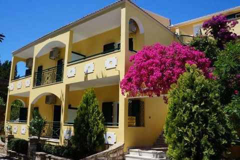 660m² Hotel in Corfu, Greece No. 59096 1