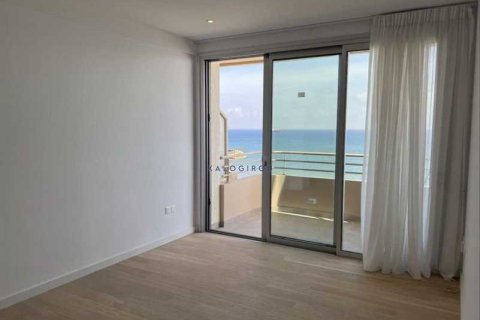 2 dormitorios Penthouse en Larnaca, Cyprus No. 76467 6