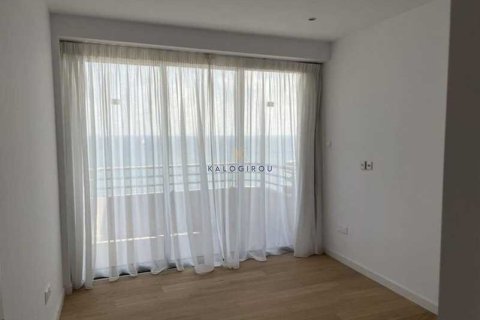 2 dormitorios Penthouse en Larnaca, Cyprus No. 76467 3