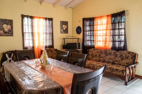 5 dormitorios Villa en Basseterre, Saint Kitts and Nevis No. 61496 3