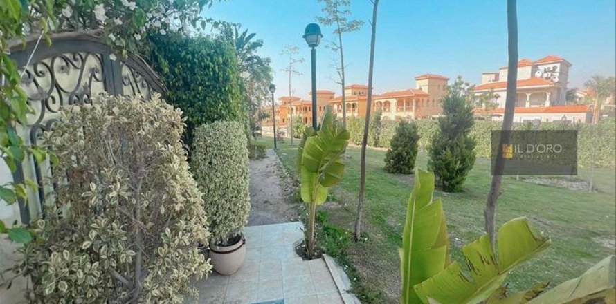 5 dormitorios Apartment en Al Rehab, Egypt No. 39099