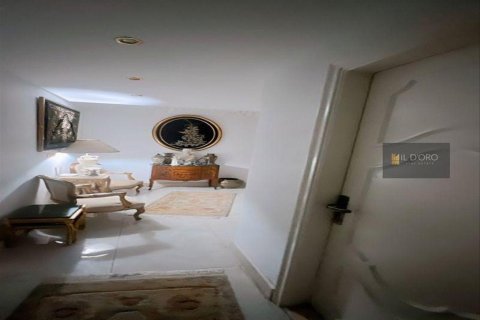 5 bedrooms Apartment in Al Rehab, Egypt No. 39099 12