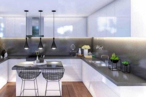 3 bedrooms Apartment in Limassol, Cyprus No. 77527 5