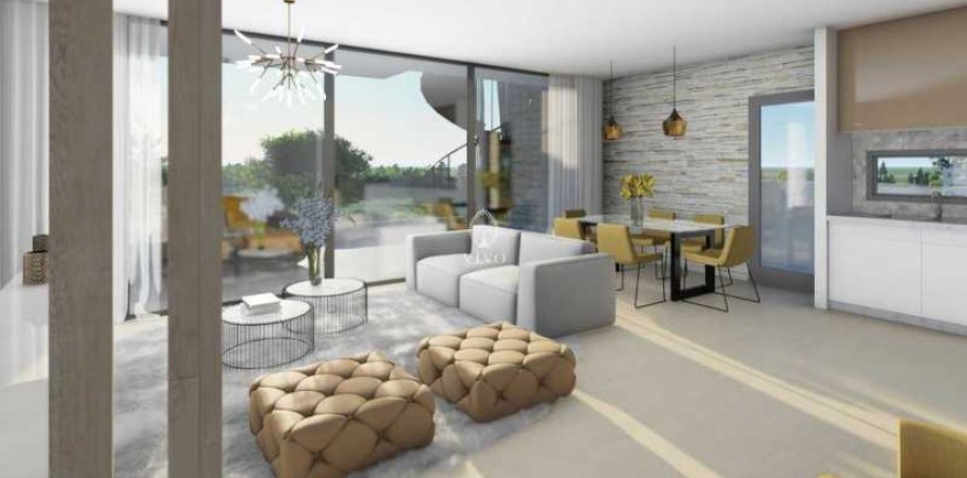 3 bedrooms Apartment in Kato Polemidia, Cyprus No. 77526