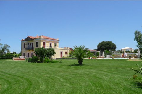 5 chambres Villa à Messenia, Greece No. 60337 3