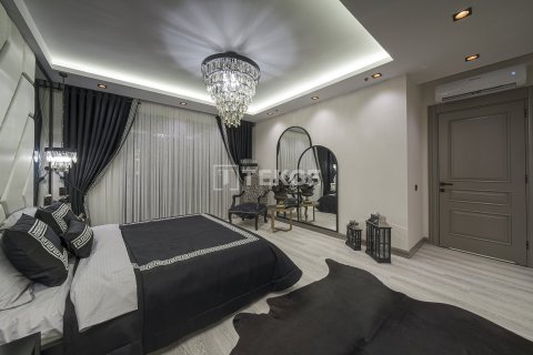 5+1 Apartment in Mezitli, Turkey No. 15924 22