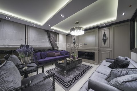 5+1 Apartment in Mezitli, Turkey No. 15924 8