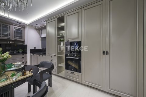 5+1 Apartment in Mezitli, Turkey No. 15924 4