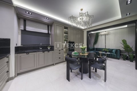 5+1 Apartment in Mezitli, Turkey No. 15924 5