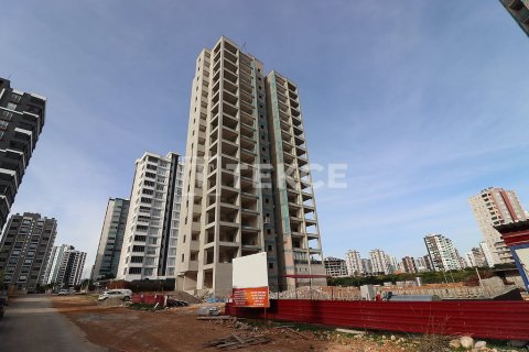 5+1 Apartment en Mezitli, Turkey No. 19713 3