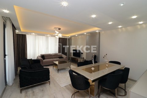 5+1 Apartment in Mezitli, Turkey No. 19713 22