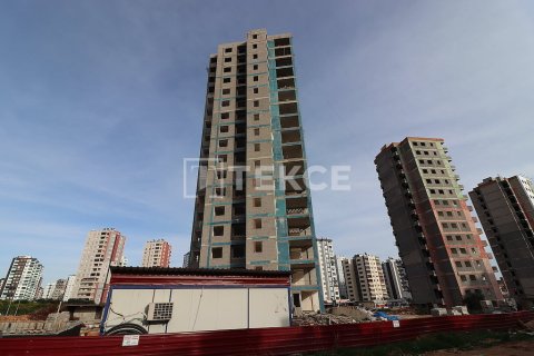 5+1 Apartment en Mezitli, Turkey No. 19713 2