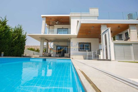 5 bedrooms Villa in Agios Tychonas, Cyprus No. 29768 13