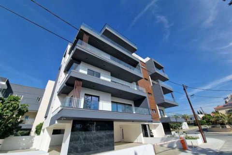 3 dormitorios Apartment en Germasogeia, Cyprus No. 65908 1