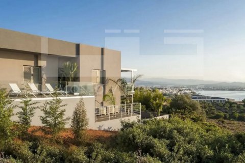 5 bedrooms Villa in Chania, Greece No. 64945 2