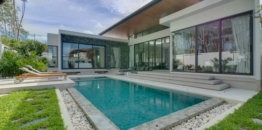 3 dormitorios Villa en Phuket, Thailand No. 2792