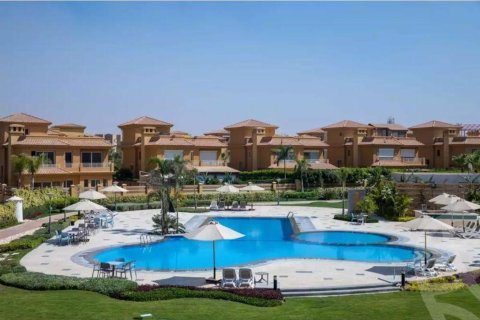 4 dormitorios Townhouse en Jeera, Egypt No. 38126 1